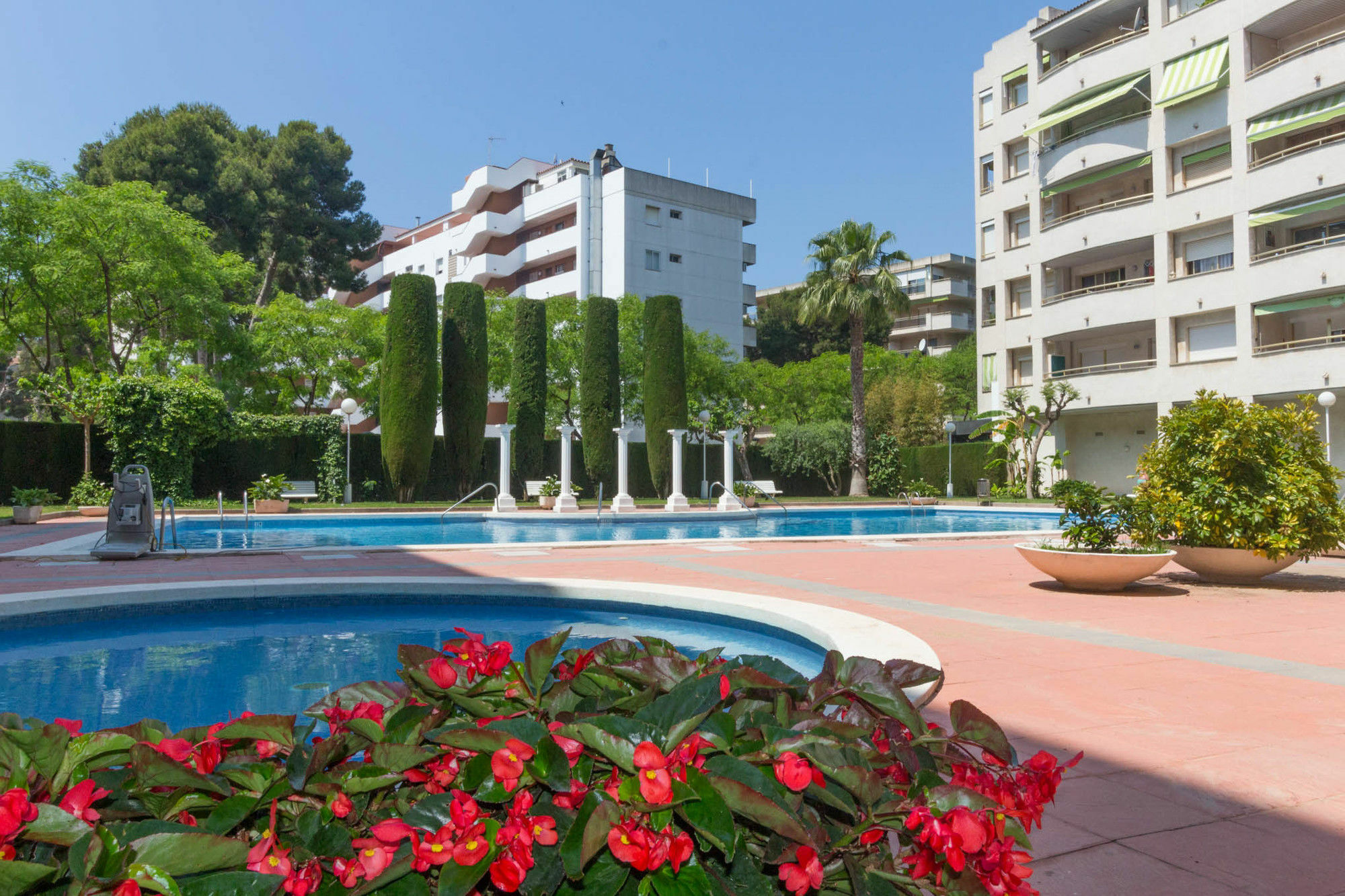 Costa Daurada Apartaments - Marathon I Salou Exterior photo
