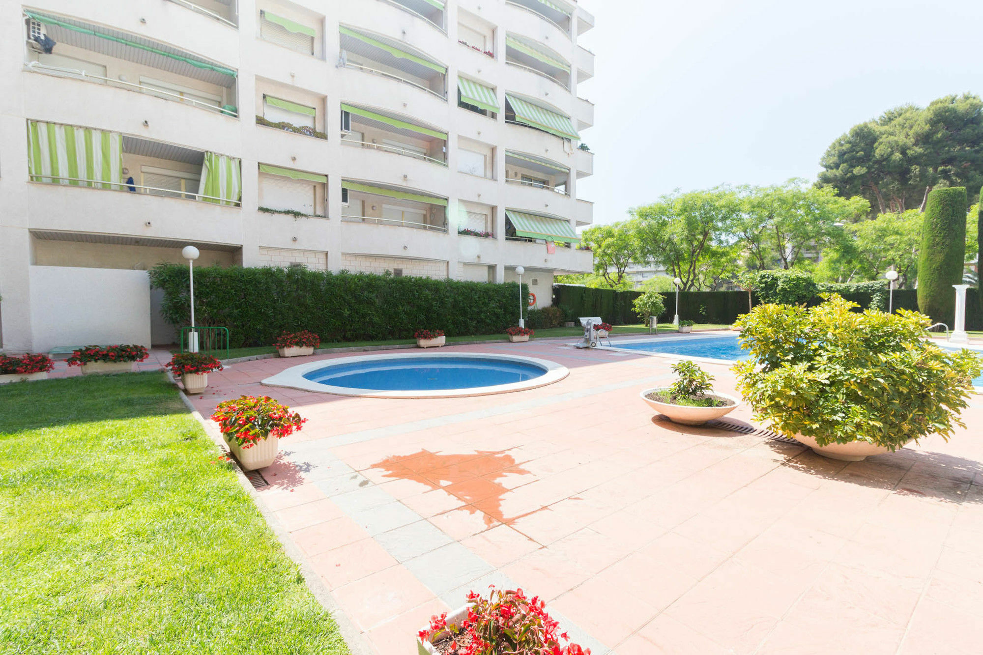 Costa Daurada Apartaments - Marathon I Salou Exterior photo
